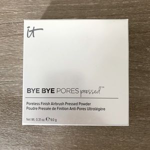 IT Cosmetics Bye Bye Pores Pressed Setting Powder